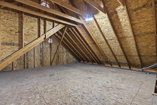 5003 CRAYDON DR, Columbia, MO 65203