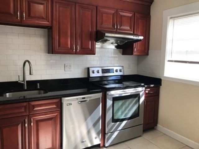 139 Pine Street 1/F, Quincy, MA 02170