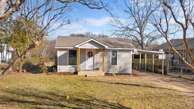 1718 S Fannin Avenue, Denison, TX 75020
