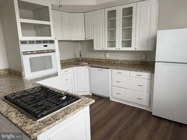 2737 WILKENS, Baltimore, MD 21223