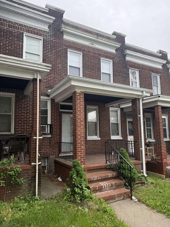 2737 WILKENS, Baltimore, MD 21223