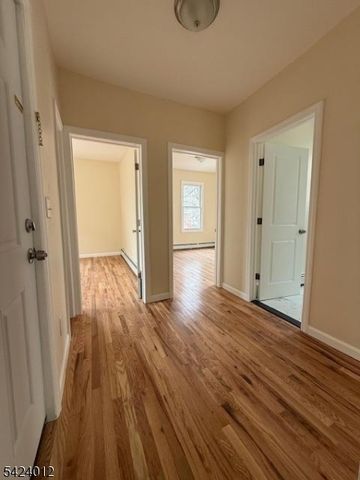 219 Renner Ave, Newark City, NJ 07112