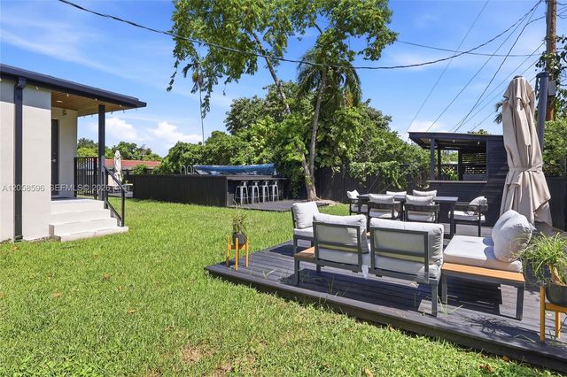 6321 SW 21st Street, Miami, FL 33155