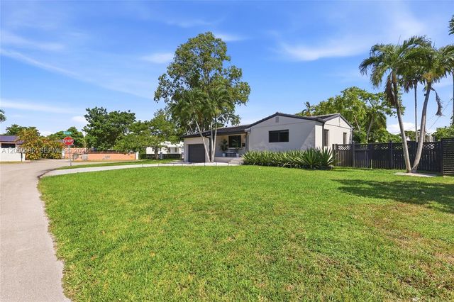 6321 SW 21st Street, Miami, FL 33155