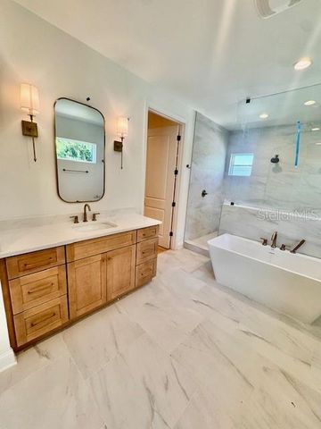 2815 W LEILA AVENUE, Tampa, FL 33611