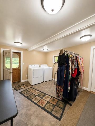 1031 N Newaygo Road, Bailey, MI 49303