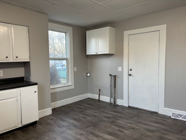 2809 Telegraph Road, Davenport, IA 52804