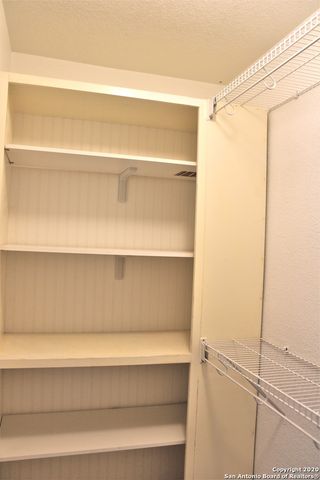 11212 FOREST PASS CT, Live Oak, TX 78233