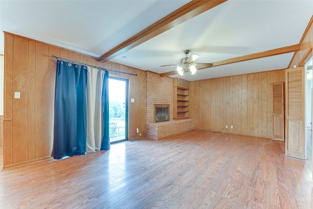 410 Ovilla Road, Waxahachie, TX 75167