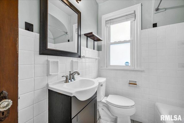 519 W HUDSON Street, Peoria, IL 61604