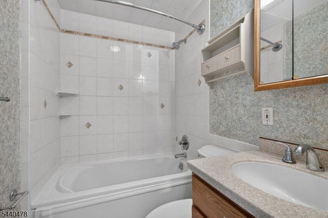 5 Andrews Pl, Pequannock Twp., NJ 07444