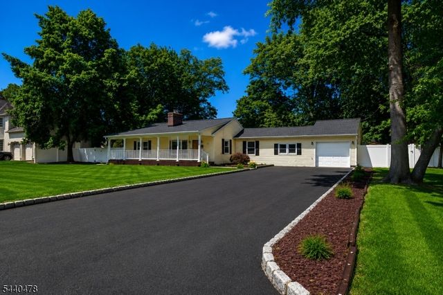 5 Andrews Pl, Pequannock Twp., NJ 07444