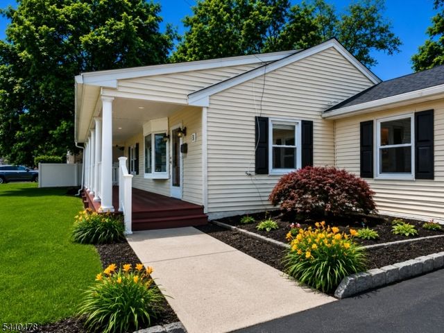 5 Andrews Pl, Pequannock Twp., NJ 07444