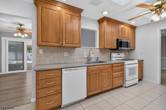 5 Andrews Pl, Pequannock Twp., NJ 07444