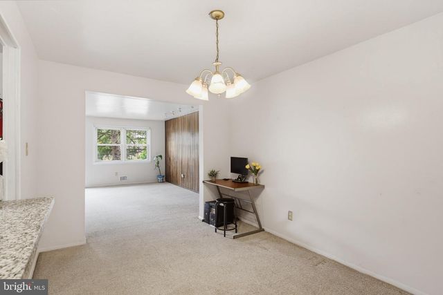 5655 UTRECHT RD, Baltimore, MD 21206