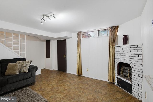 5655 UTRECHT RD, Baltimore, MD 21206