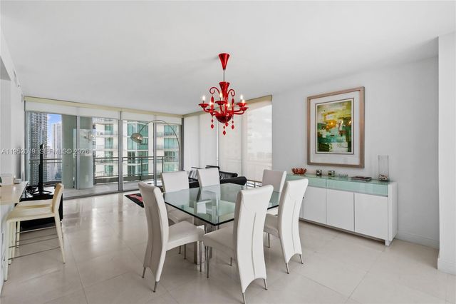 90 SW 3rd St 3609, Miami, FL 33130