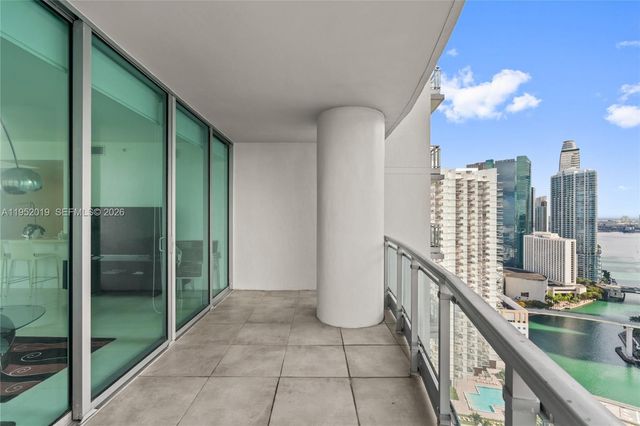 90 SW 3rd St 3609, Miami, FL 33130