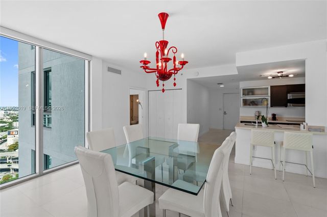 90 SW 3rd St 3609, Miami, FL 33130