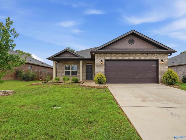 210 Poplar Hollow Drive, Harvest, AL 35749