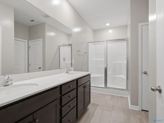 210 Poplar Hollow Drive, Harvest, AL 35749