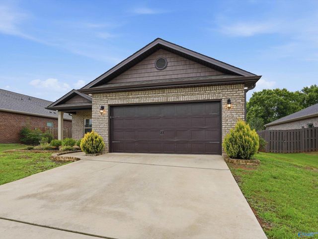 210 Poplar Hollow Drive, Harvest, AL 35749