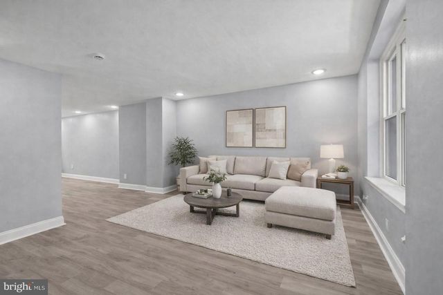 1011 S ITHAN ST, Philadelphia, PA 19143