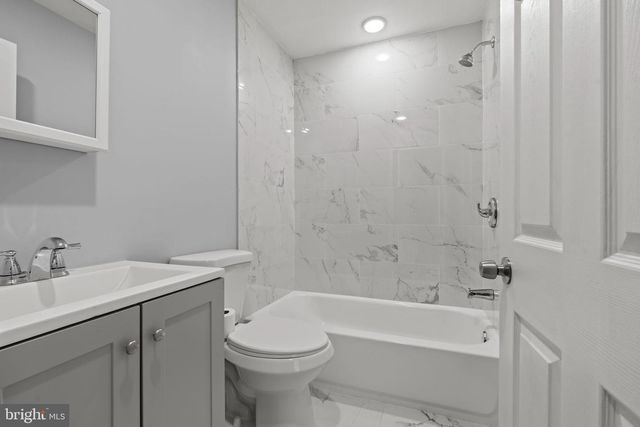 1011 S ITHAN ST, Philadelphia, PA 19143