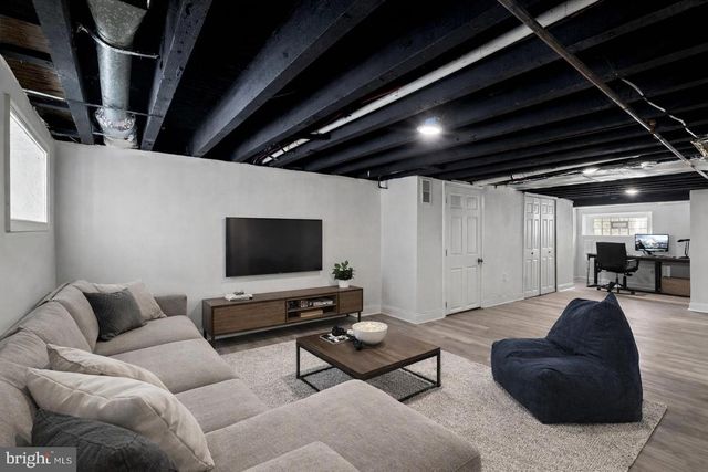 1011 S ITHAN ST, Philadelphia, PA 19143