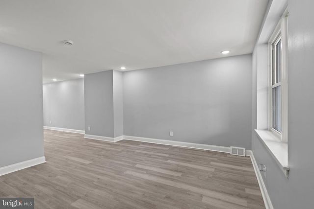 1011 S ITHAN ST, Philadelphia, PA 19143