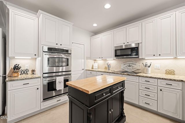 11571 Auldbury Way, Raleigh, NC 27617