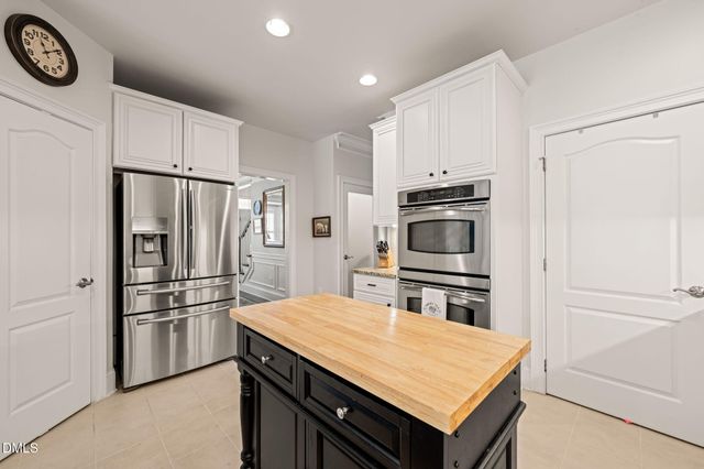 11571 Auldbury Way, Raleigh, NC 27617