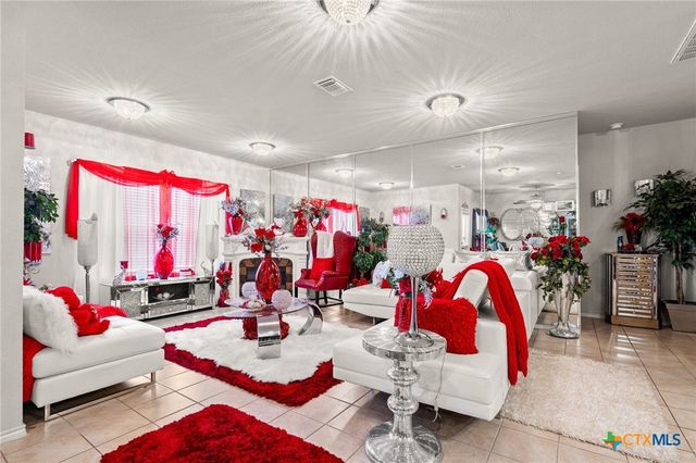 5913 Amelia Earhart Boulevard, Killeen, TX 76543