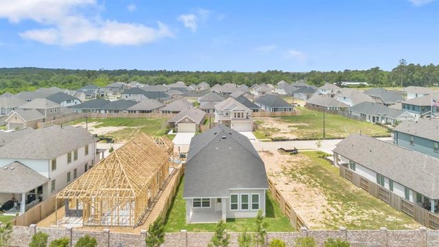 19355 Poppy Village Circle, Magnolia, TX 77355