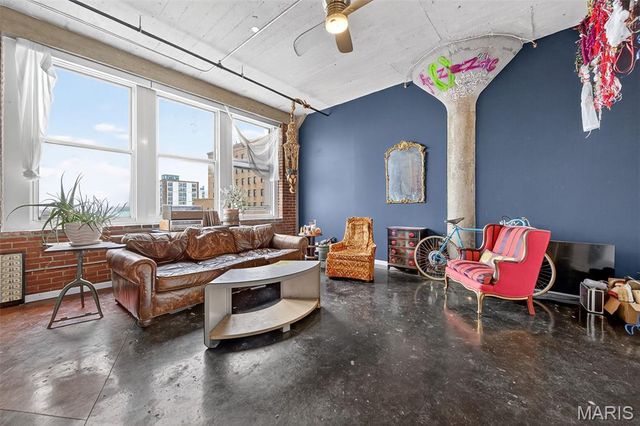 1511 Locust Street 610, St Louis, MO 63103