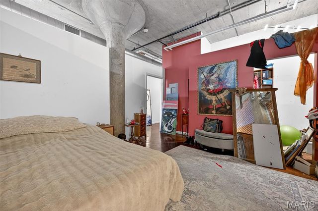 1511 Locust Street 610, St Louis, MO 63103