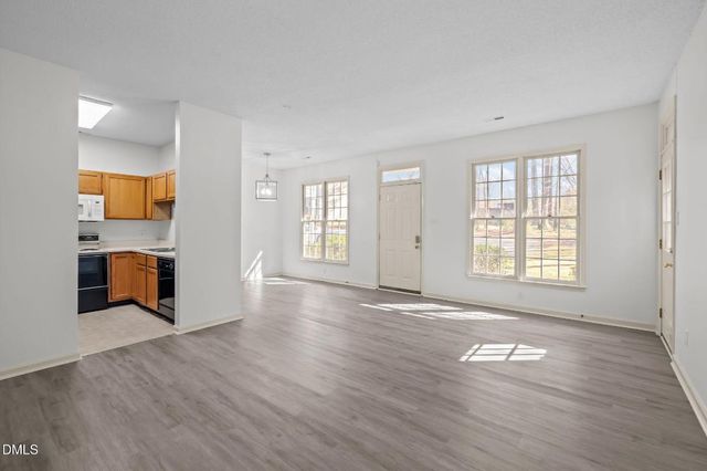 10 Forest Oaks Drive, Durham, NC 27705