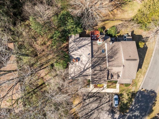 10 Forest Oaks Drive, Durham, NC 27705