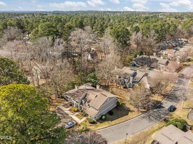 10 Forest Oaks Drive, Durham, NC 27705