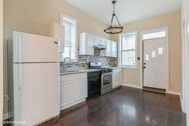 4823 S Indiana Avenue 2, Chicago, IL 60615