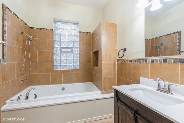 4823 S Indiana Avenue 2, Chicago, IL 60615