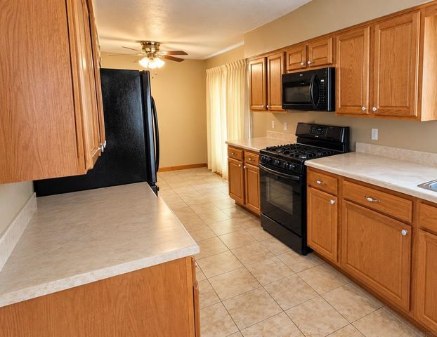 1835 Plymouth Avenue, Waterloo, IA 50702