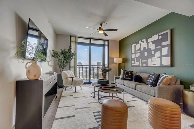 55-1 W CHURCH STREET, Orlando, FL 32801