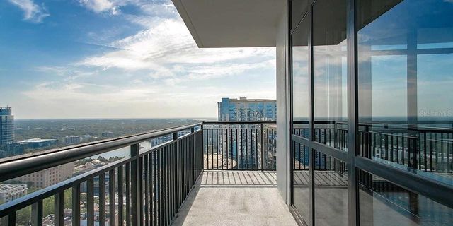 55-1 W CHURCH STREET, Orlando, FL 32801