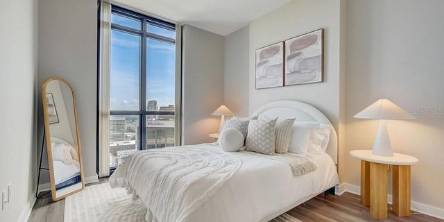 55-1 W CHURCH STREET, Orlando, FL 32801