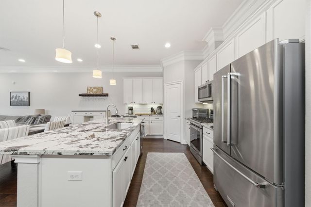 1905 Shearn Street A, Houston, TX 77007