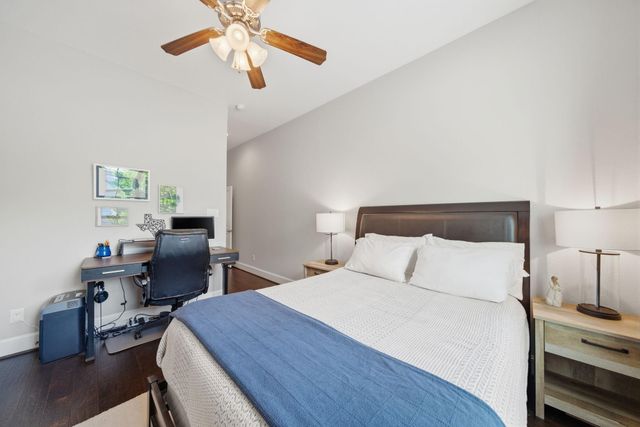1905 Shearn Street A, Houston, TX 77007