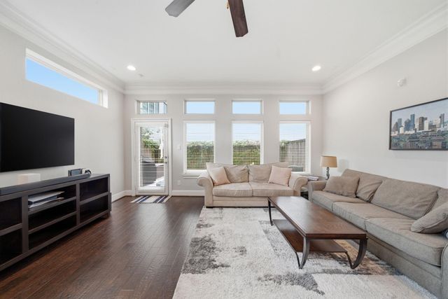 1905 Shearn Street A, Houston, TX 77007
