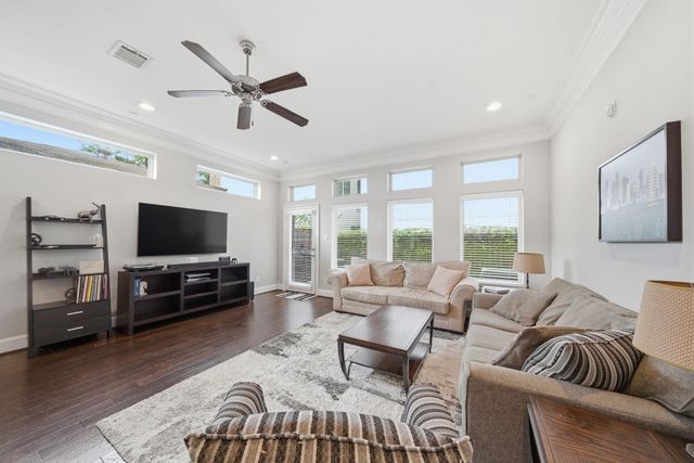 1905 Shearn Street A, Houston, TX 77007