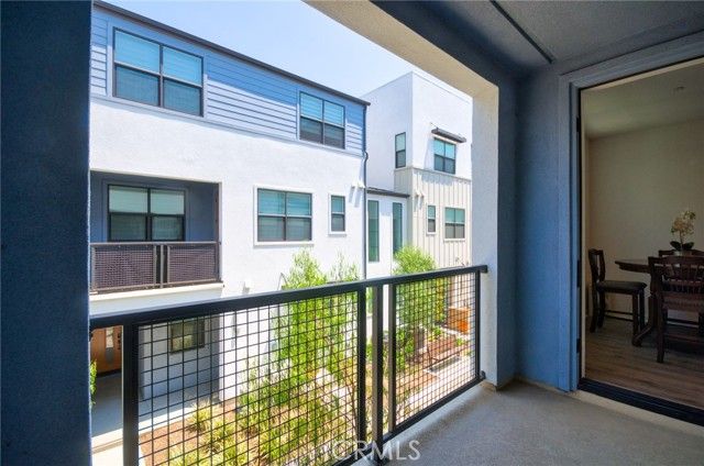 944 N Divino Privado 59, Ontario, CA 91764